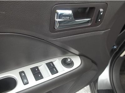 Local Trade Clean CarFax Heated Leather Sunroof Alloy Wheeks Back Up Camera, image 11