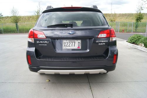 2011 Subaru Outback 3.6R Limited. Navigation. Back Up Camera. Leather. 30k. NICE, US $23,500.00, image 4