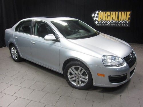 2006 vw jetta tdi turbo diesel, automatic, 45mpg!!  nice car, free warranty!