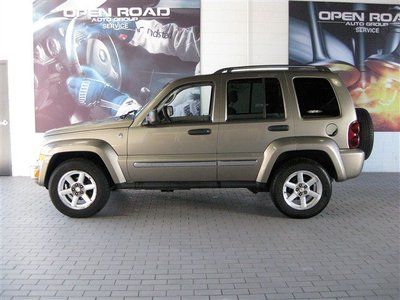 Limited suv 3.7l cd 4x4 heated front seats pwr sunroof traction control abs a/c