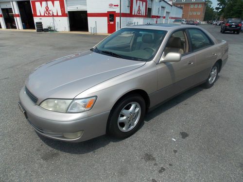 1998 lexus es300 base sedan 4-door 3.0l