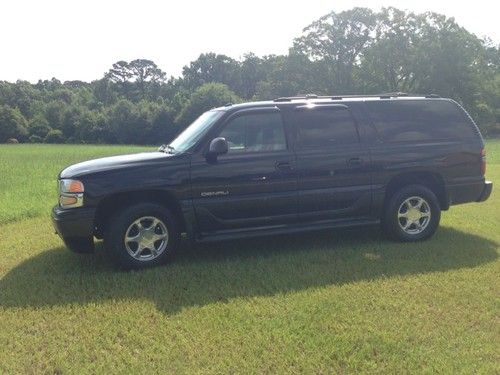 2003 gmc yukon xl 1500 denali *new tires-tv-clean*