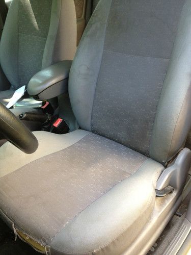 2003 Ford Focus ZX5 Hatchback 5-Door 2.0L, image 14