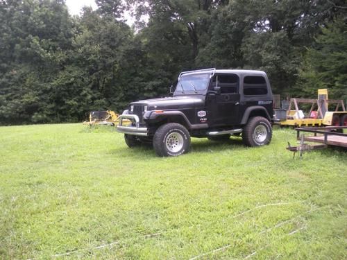 1987 jeep wrangler black hard top 6 cyl engine