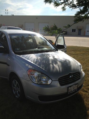 2009 hyundai accent gls sedan 4-door 1.6l