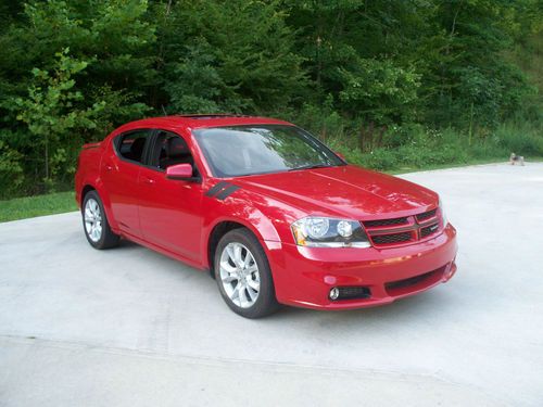 2012 dodge avenger r/t only 11k miles like new nr