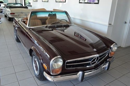 1971 mercedes 280sl in superb condition.