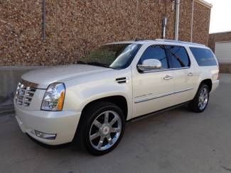 2010 cadillac escalade esv all wheel drive premium-navigation-power boards-clean