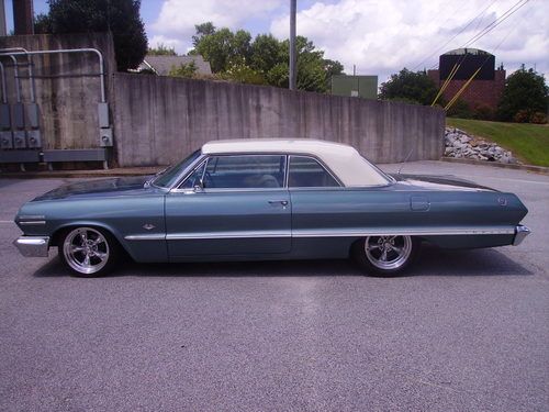 1963 chevy impala built 350 v8 700r4 trans p/s p/b a/c 17" torque thrust wheels