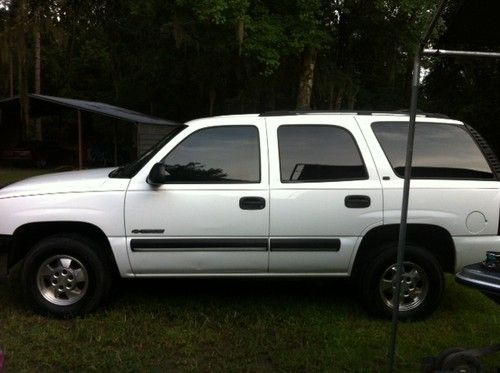 Chevrolet tahoe ls utility 4-door 5.3l, loaded, leather, clean, *low 133k miles