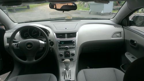 2008 Chevrolet Malibu LS Sedan 4-Door 2.4L Low Miles, image 5