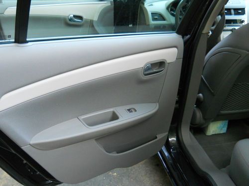 2008 Chevrolet Malibu LS Sedan 4-Door 2.4L Low Miles, image 18