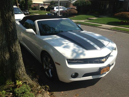 2011 chevrolet camaro lt convertible 2-door 3.6l