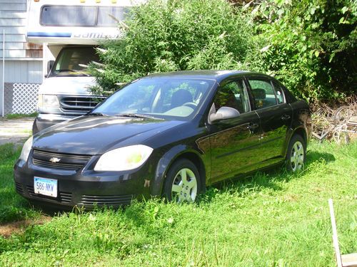 2005 chevrolet cobalt base sedan 4-door 2.2l