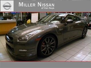 2013 nissan gt-r c alloy wheels