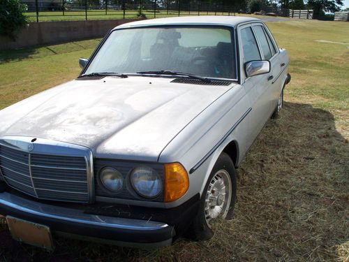 1980 240d mercedes-benz