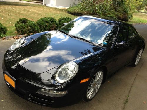 911 carrera 2005 (997) excellent condition - balck on back