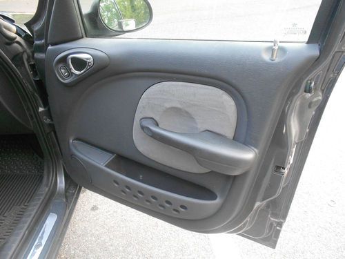 2004 Chrysler PT Cruiser Limited Wagon 4-Door 2.4L, image 11