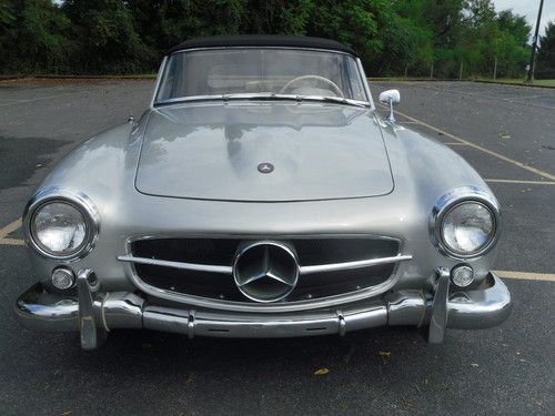 1958 Mercedes 190SL, image 2