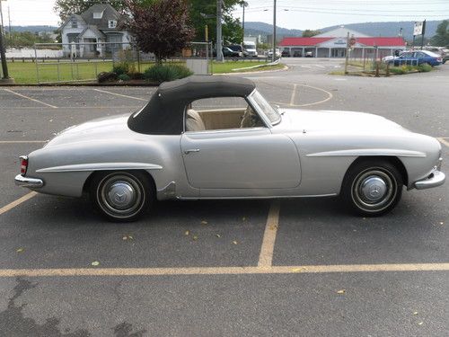 1958 Mercedes 190SL, image 5