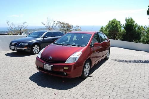 2005 california  toyota prius hatchback 4-door 1.5lnavigation   no reserve
