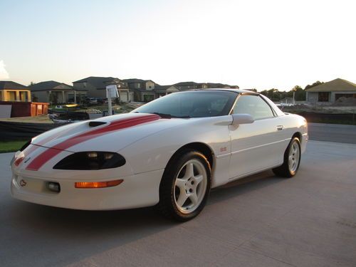 1997 camaro ss 30th anniversary addition