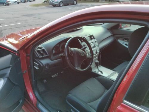 2010 Toyota Camry SE Sedan 4-Door 2.5L, US $14,700.00, image 4