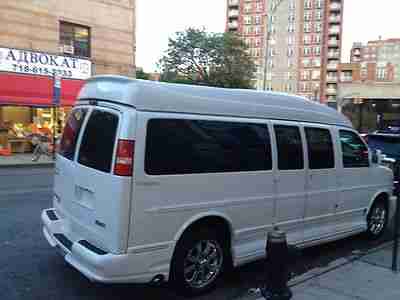 2007 GMC SAVANA CUSTOM VAN 9 SEATS EXPLORER MINT UNUSED 20 IN CHROME EXTENDED, US $27,500.00, image 4