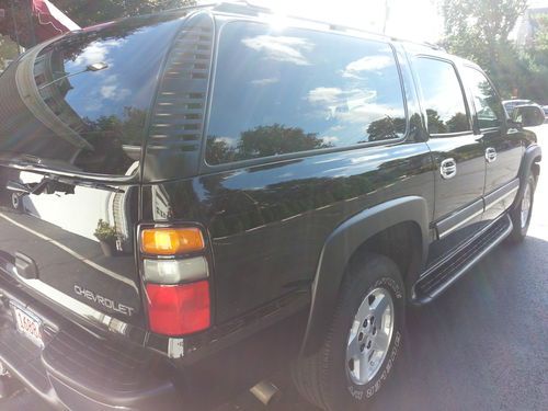 2004 Chevrolet Suburban - MINT - Funeral Home Car- Garaged- LOW MILES, image 12