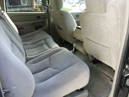 2004 Chevrolet Suburban - MINT - Funeral Home Car- Garaged- LOW MILES, image 14