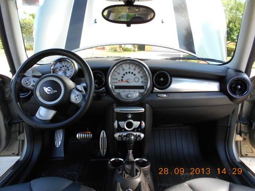 2007 mini cooper s hatchback 2-door 1.6l