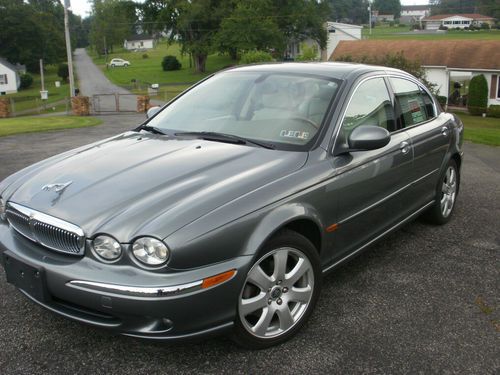 2004 jaguar x-type base sedan 4-door 3.0l