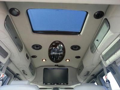 2009 GMC Savana G1500 7 Passenger Explorer Limited SE High Top Conversion Van, image 12