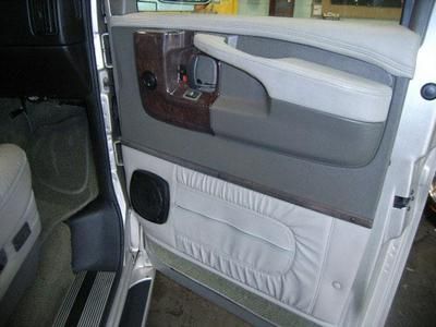 2009 GMC Savana G1500 7 Passenger Explorer Limited SE High Top Conversion Van, image 20