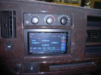 2009 GMC Savana G1500 7 Passenger Explorer Limited SE High Top Conversion Van, image 46