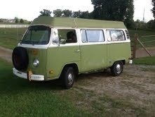 1977 vw bus in great condition !!!!!new engine!!!!!!