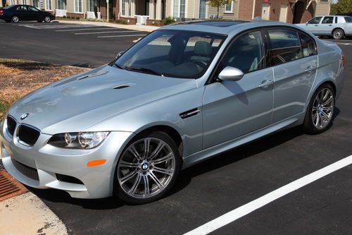 2011 bmw m3 sedan, 20k mls, double-clutch, silver, premium pkg, navigation