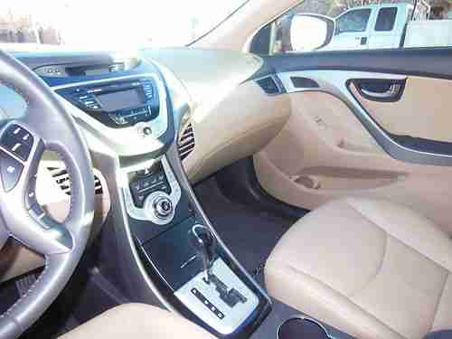2011 Hyundai Elantra Limited Sedan 4-Door 1.8L, image 2