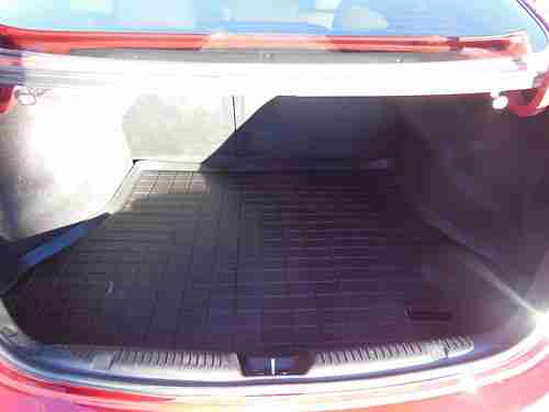 2011 Hyundai Elantra Limited Sedan 4-Door 1.8L, image 4