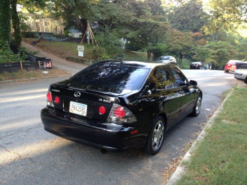 2003 lexus is300 base sedan 4-door 3.0l