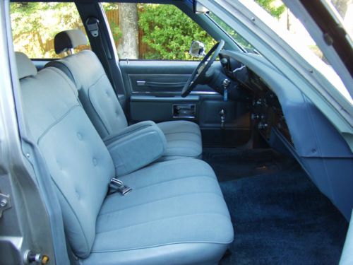 1977 Chevrolet Caprice Classic Estate Wagon 4-Door 5.7L 68,000 original miles !, image 18