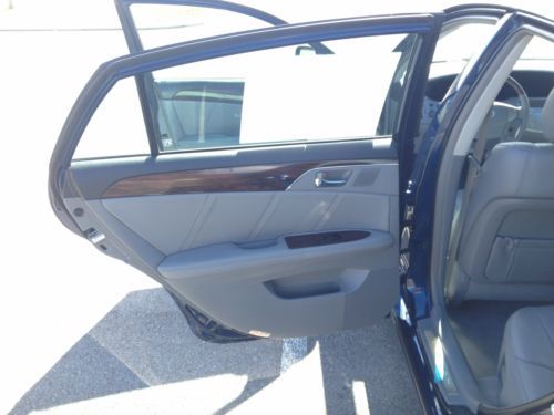 Limited 3.5L Leather Interior Heated / Cooled Seats Rear Sunshade, image 19