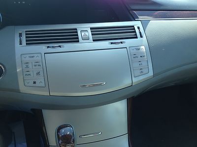 Limited 3.5L Leather Interior Heated / Cooled Seats Rear Sunshade, image 34