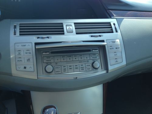 Limited 3.5L Leather Interior Heated / Cooled Seats Rear Sunshade, image 35