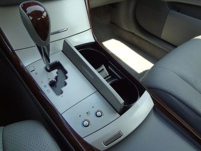 Limited 3.5L Leather Interior Heated / Cooled Seats Rear Sunshade, image 38