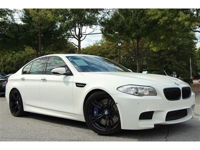 2013 bmw m5 --driver assist,exec pkg,b&amp;o sound,rear cam,20&#034; m wheels, pristine!