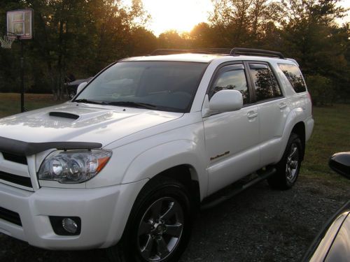 2008 toyota urban 4runner sport  classic pearl   v6