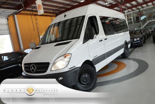 07 dodge sprinter 2500 diesel limousine 97k-miles tvs lighting 12-passenger