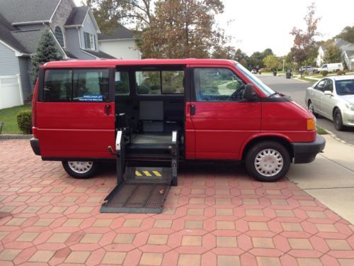 Van wheelchair handicap power ricon ramp lift volkswagen eurovan 1993