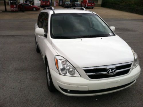 2007 hyundai entourage se mini passenger van 4-door 3.8l